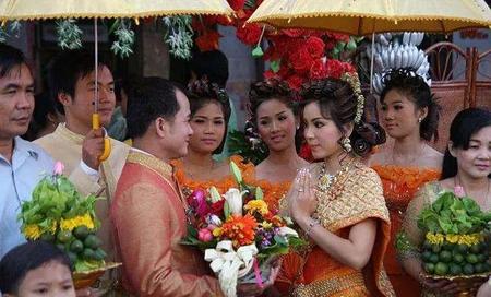 柬埔寨女人可以嫁给中国人吗-(柬埔寨女人嫁到中国)