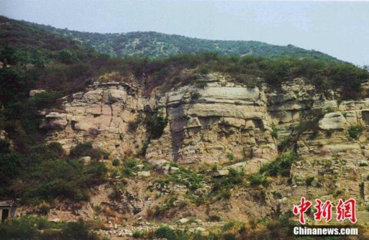 北朝摩崖石刻规模最大,最大的石刻大佛在哪里
