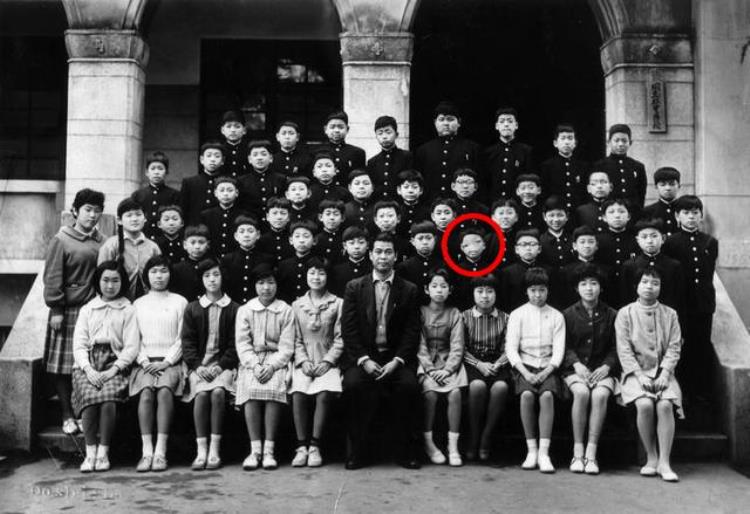 关于日本的灵异照片「解谜揭开日本灵异照片畸面学生的真相」