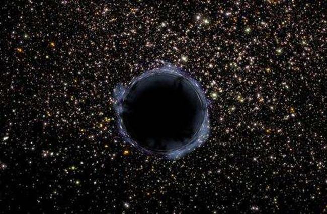 二名宇航员被吸入黑洞-人掉入黑洞可以继续存活吗