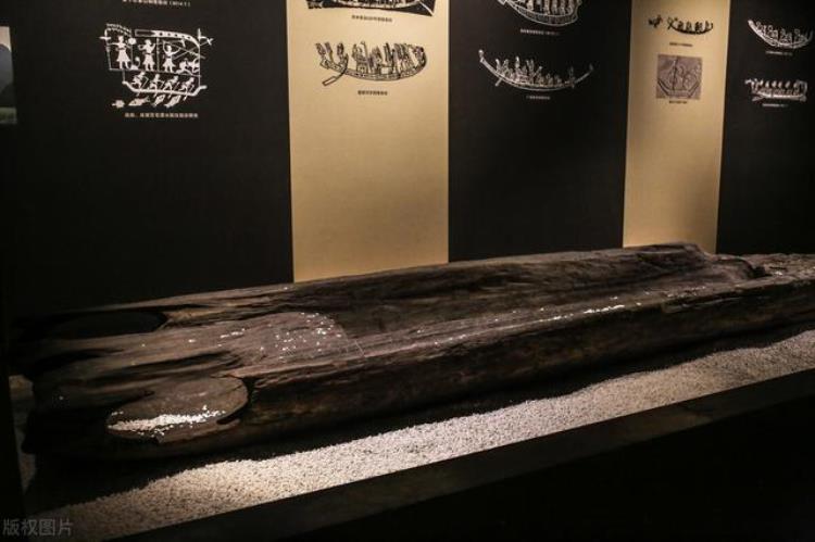 省委大院地下挖出千年古船棺贵重楠木雕琢最大的长188米