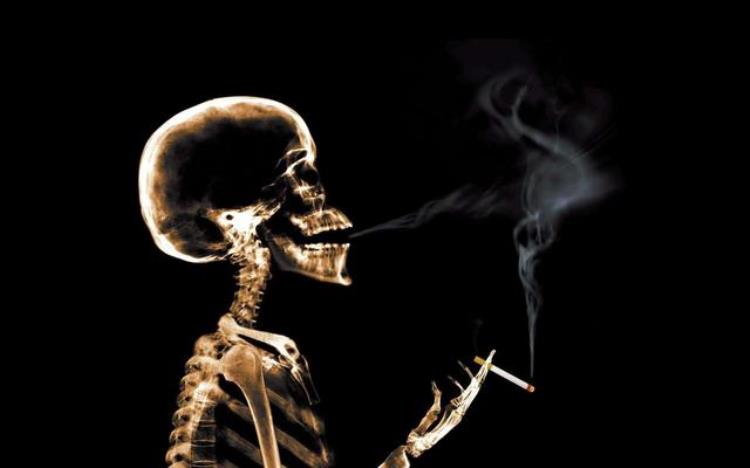 为什么抽了烟会头晕恶心「为什么抽烟后会感到恶心头晕经常抽烟的你快看过来」