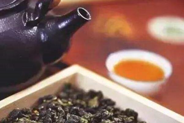 乌龙茶和青茶有什么区别 乌龙茶就是青茶是一种茶