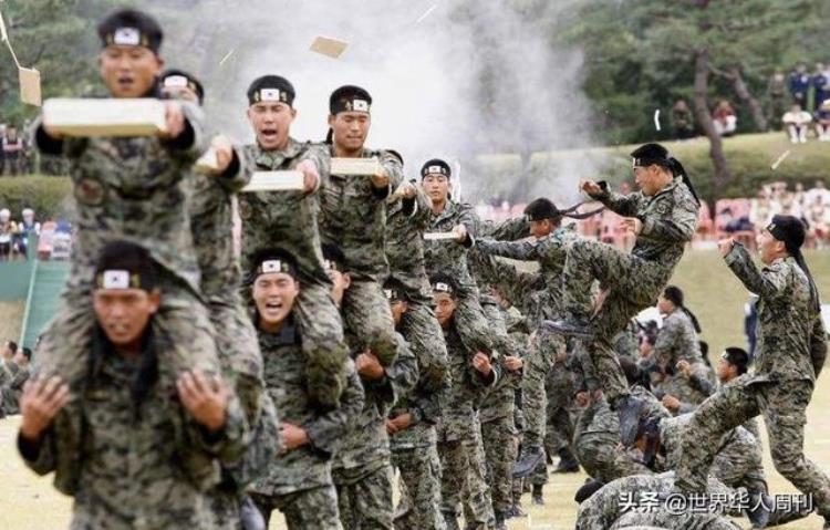 韩国人为什么不愿意服兵役「宁愿放弃国籍也不当兵为什么在韩国兵役成了男人的噩梦」