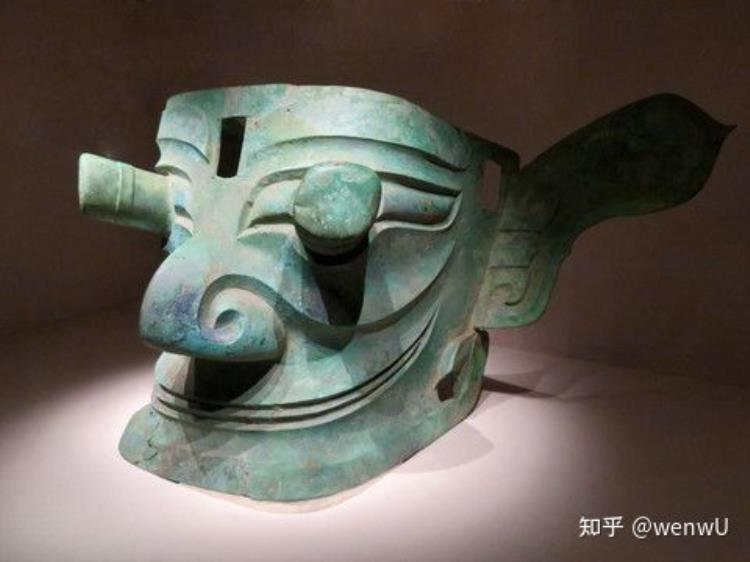 考古发现展示中华民族历史丰富内涵的是,中国早期考古成果