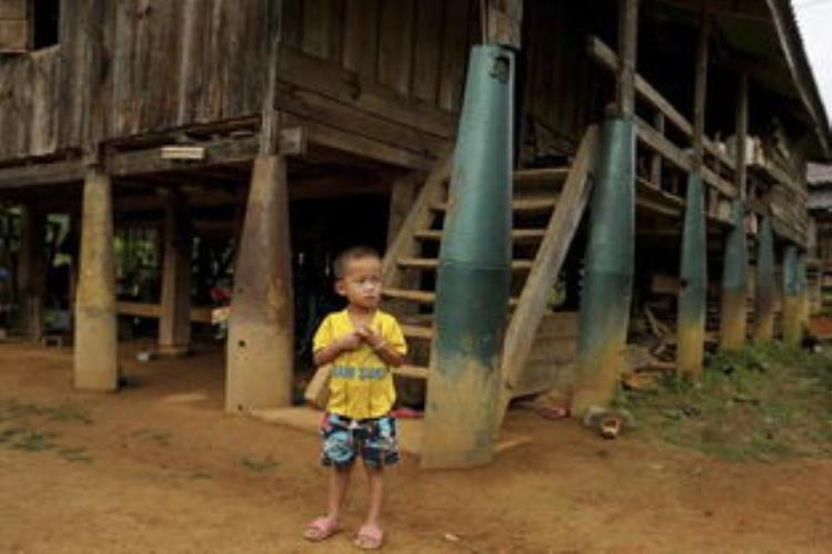 8000万枚炸弹未引爆最危险的世界遗产老挝石缸阵从何而来