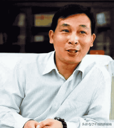 欣天科技董事长石伟平，身价为21.7亿元，位列萍乡富豪榜第4名